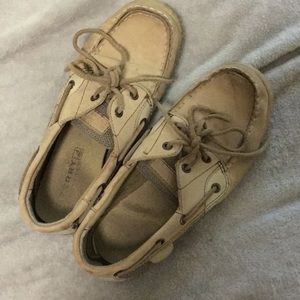 sperry topsider shoes